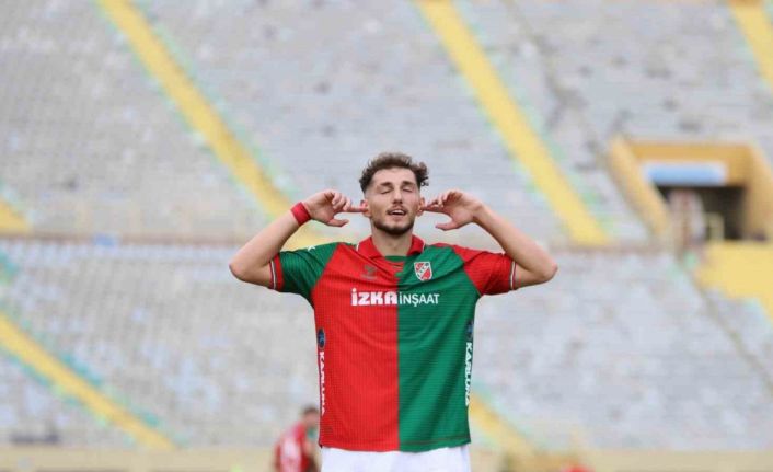 Karşıyaka’da Yasin Uzunoğlu dikkatleri çekiyor