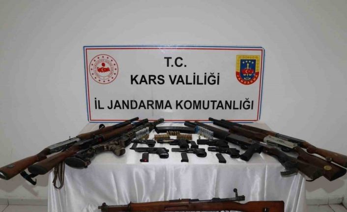 Kars’ta jandarmadan silah operasyonu