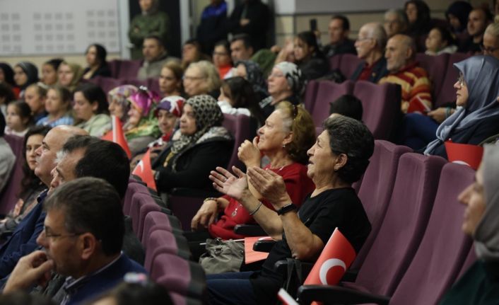 Kartepe’de 102. yıl coşkusu