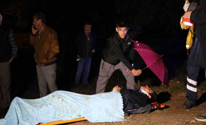 Kastamonu’da tur midibüsü devrildi: 24 kişi yaralandı