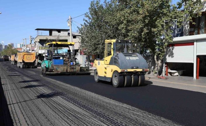 Kayapınar’da 17 kilometrelik 8 caddeye asfalt serilecek