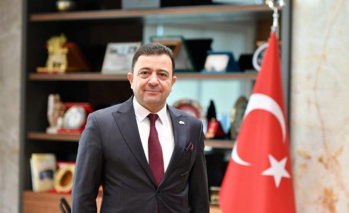 Kayseri OSB Başkanı Yalçın: "Cumhuriyetimizin 102. yıl dönümünü kutlamanın gurur ve mutluluğunu yaşıyoruz"