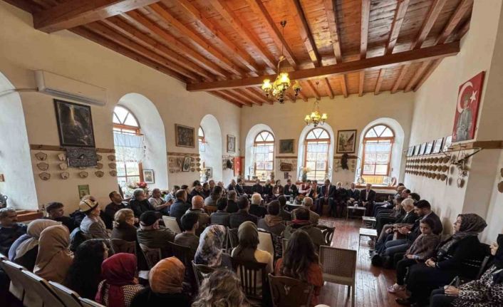 Kemaliye’de felsefe okulu açıldı