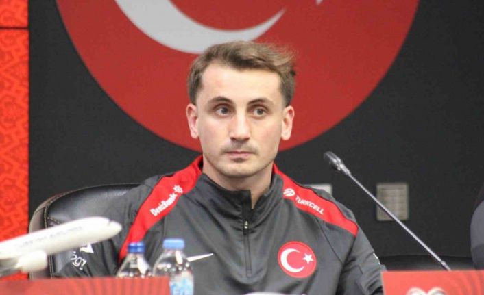 Kerem Aktürkoğlu: "Gruptaki sonuçları belirleyecek bir maç"