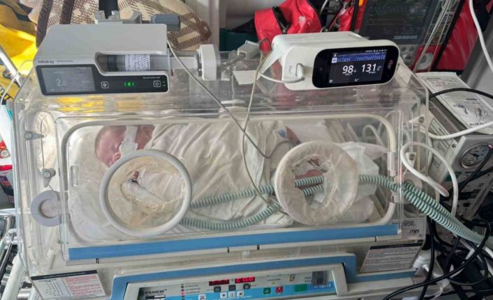 Kerem bebek, hava yolu ile Karabük’e sevk edilerek tedavi altına alındı