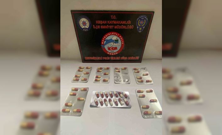 Keşan’da bir şüphelinin üzerinde sentetik ecza ele geçirildi