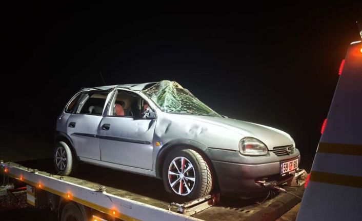 Keşan’da otomobil takla attı: 2 yaralı