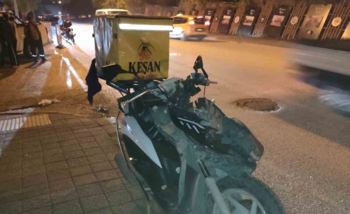Keşan’da otomobille çarpışan motosikletin sürücüsü yaralandı