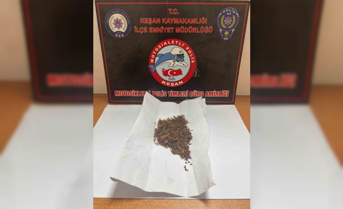 Keşan’da polisin durdurduğu 2 şüpheliden uyuşturucu ele geçirildi