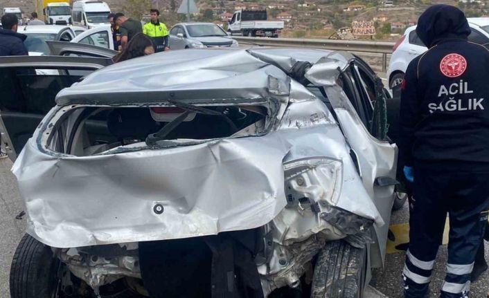 Kırıkkale’de iki otomobil çarpıştı: 4 yaralı