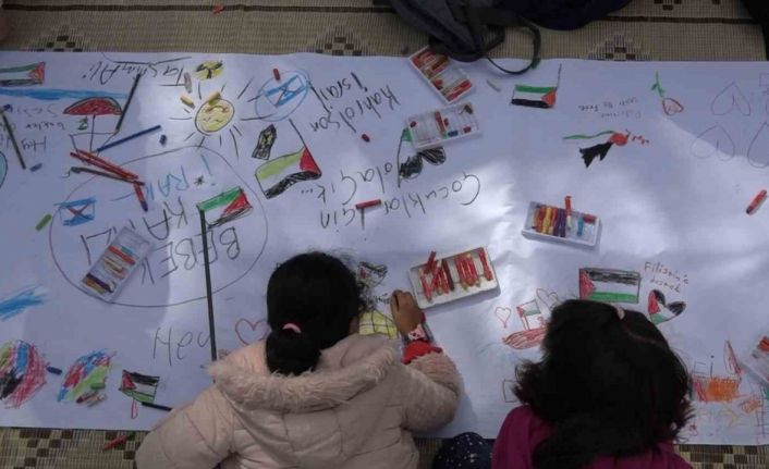 Kırklareli’nde "Filistinli çocuklar için çiz" etkinliği