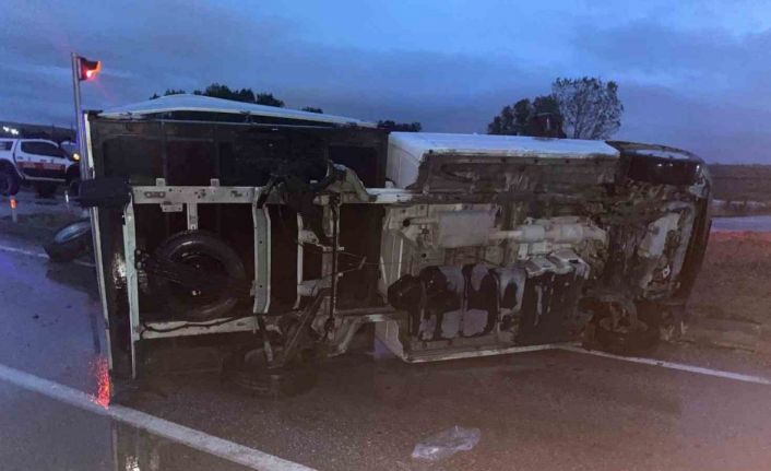 Kırklareli’nde kırmızı ışık ihlali kaza getirdi: 2 yaralı