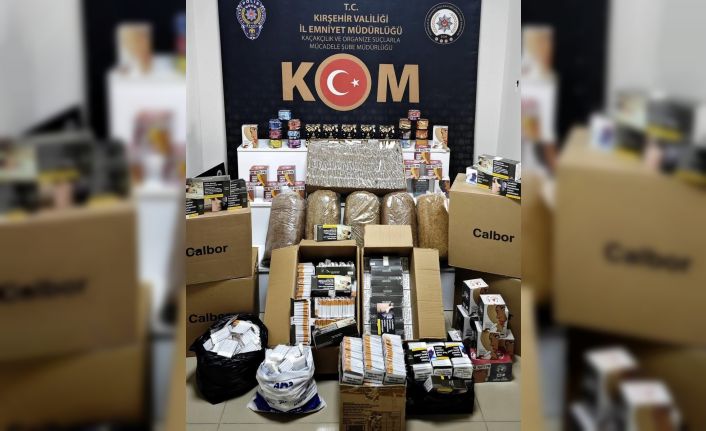 Kırşehir’de kaçak tütün operasyonu: Binlerce makaron ve kaçak ürün ele geçirildi