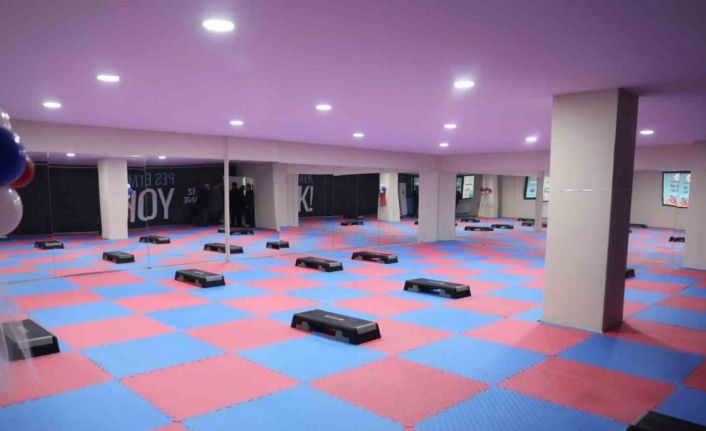 Kış dönemi yetişkin yüzme ve fitness kayıtları başladı