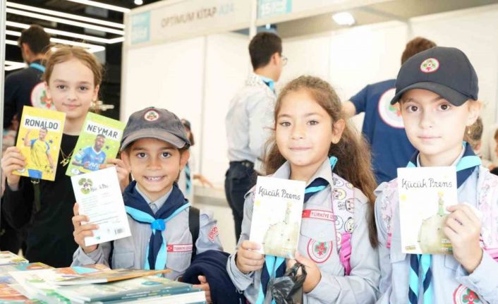 Kocaeli kitap fuarı misafirlerini ağırlıyor