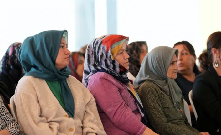 Konyaaltı’nda çiftçi kadınlar buluştu