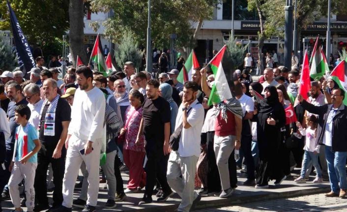 Konya’da ’Gazze İçin Kararlılık Yürüyüşü’ düzenlendi