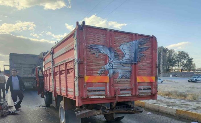 Konya’da zincirleme trafik kazası: 2 yaralı