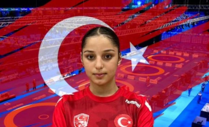 Köyceğizli güreşçi Ayşe Eygi Milli Takım kampında