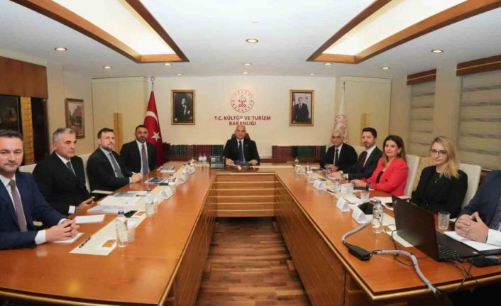 Kültür ve Turizm Bakanlığı’nda 2027 Avrupa Oyunları toplantısı yapıldı