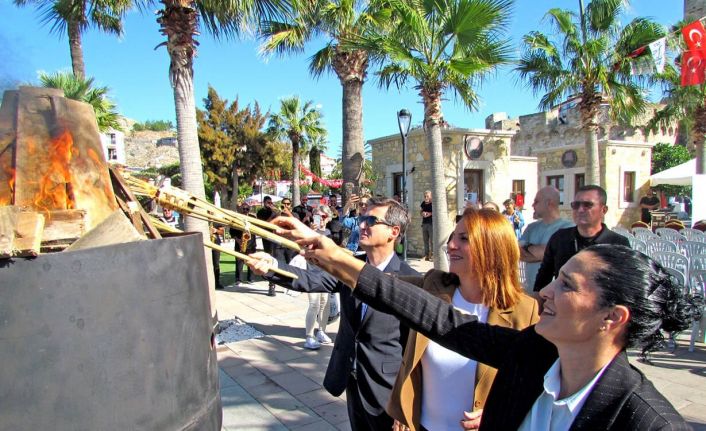 Kültür Yolu Festivali’nin coşkusu bu yıl Çeşme’de de yaşanıyor