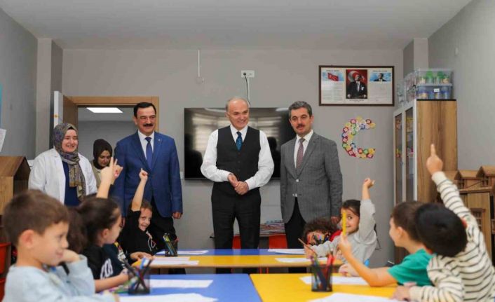 Kuran kursunun minik öğrencileri ile bir araya geldi