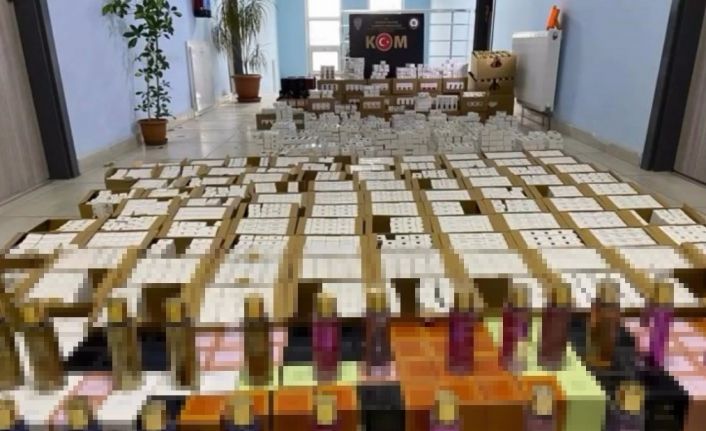 Kütahya’da 3 bin 755 şişe kaçak parfüm ele geçirildi