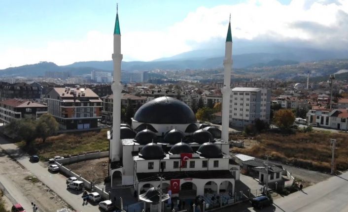 Kütahya’da Hira Camii ibadete açıldı