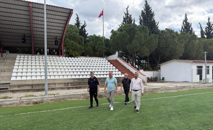 Kuyucak İlçe Stadyumu yenileme çalışmaları sürüyor
