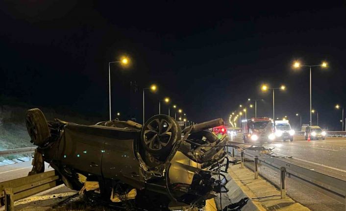 Kuzey Marmara Otoyolu’nda feci kaza : 2 ölü, 5 yaralı