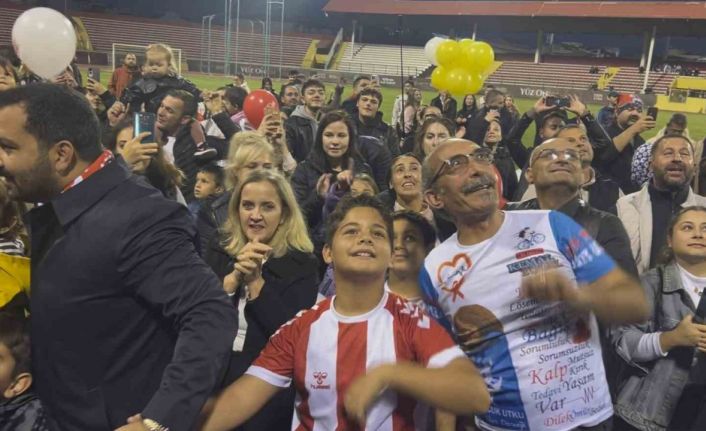 Lösemiyi atlatan 11 yaşındaki Gencay için gökyüzüne balonlar bırakıldı