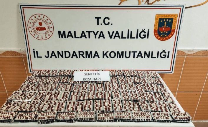 Malatya’da 4 bin 438 adet uyuşturucu hap ele geçirildi