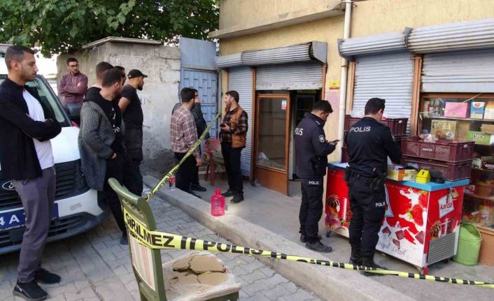 Malatya’da bir kişi iş yerinde ölü bulundu