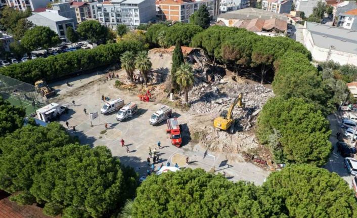 Manisa’da 6.6 büyüklüğündeki deprem tatbikatı gerçeği aratmadı