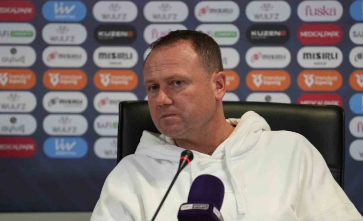 Marcel Licka: "Aynı hataları eşekler gibi tekrar ediyoruz"