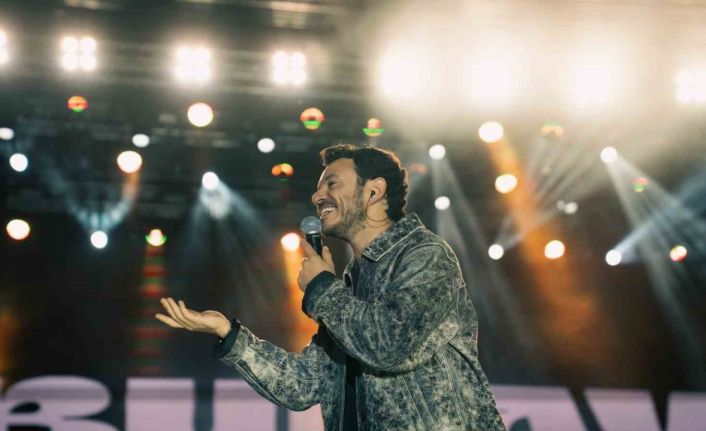 Mardin’de Buray konserine yoğun ilgi