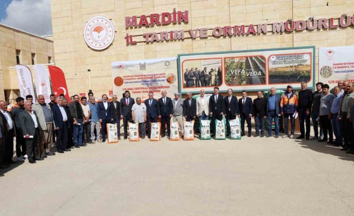 Mardin’de çiftçilere 96 ton hibe destekli nohut ve mercimek tohumu dağıtıldı