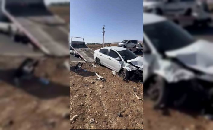Mardin’de otomobil ile hafif ticari araç çarpıştı: 4 yaralı