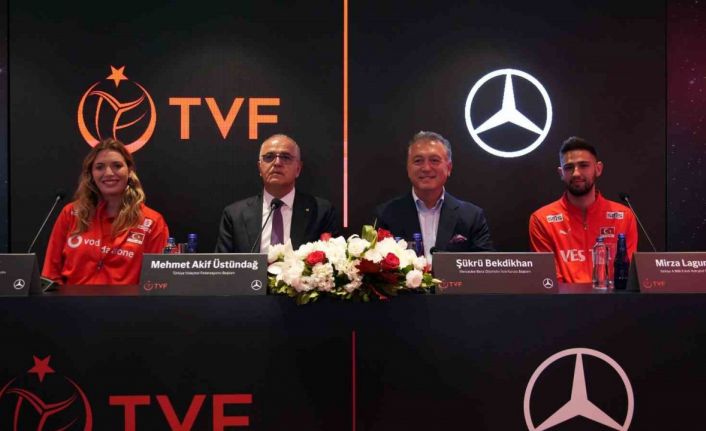 Mehmet Akif Üstündağ: "2026 Kadınlar Avrupa Şampiyonası, Sinan Erdem’de oynanacak"