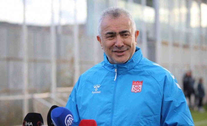 Mehmet Altıparmak: "Öncelikli hedefimiz play-off"