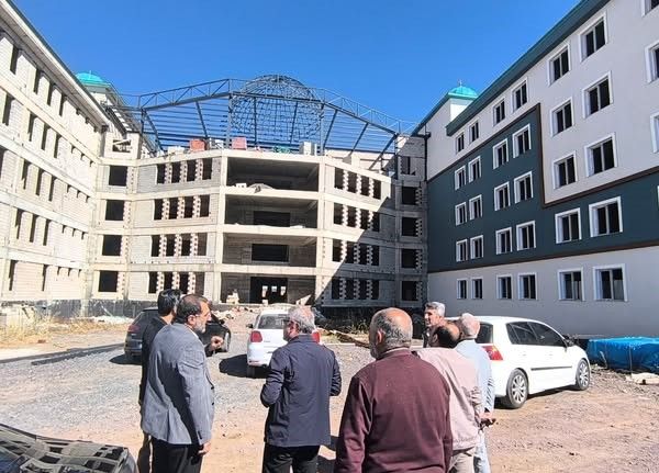 Mehmet Gürgür Hafızlık ve Gençlik Merkezi inşaatı devam ediyor