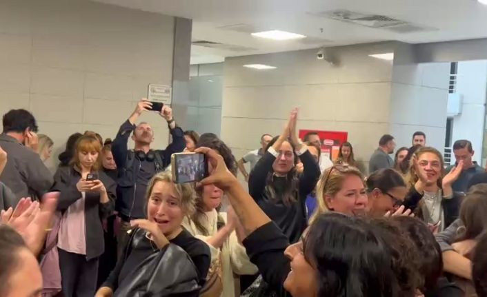 Menajer Ayşe Barım ev hapsi adli kontrol şartıyla tahliye edildi