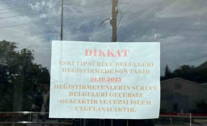 Menteşe’de ehliyet yoğunluğu olmadı: 2 bin 500 kişi hala eski tip ehliyet sahibi