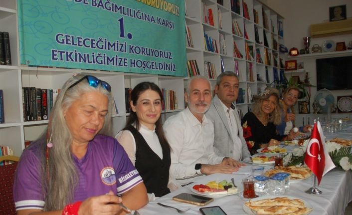 Mersin’de bağımlılığa karşı pedallar gelecek için dönecek