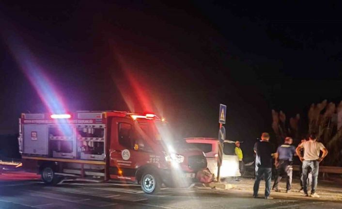 Mersin’de iki otomobil çarpıştı: 1 ölü, 4 yaralı