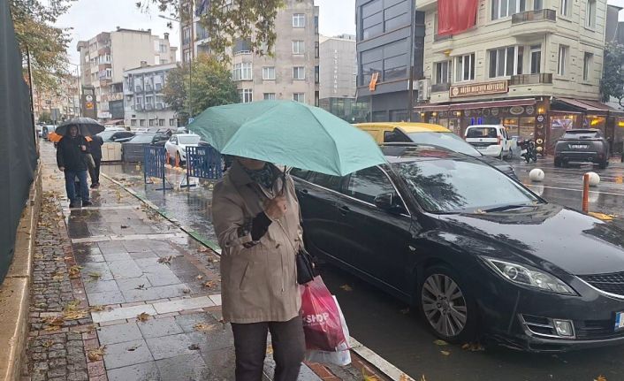 Meteoroloji uyarmıştı: Kırklareli’de sağanak yağış etkili oluyor