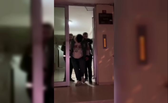 Metroda oyuncak tüfekle video çeken genç gözaltına alındı