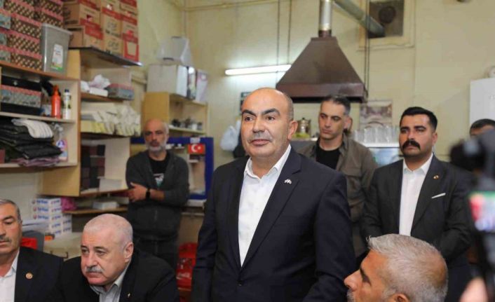 MHP Gaziantep İl Başkanlığı "Hayırlı Günler Komşum" programına başladı