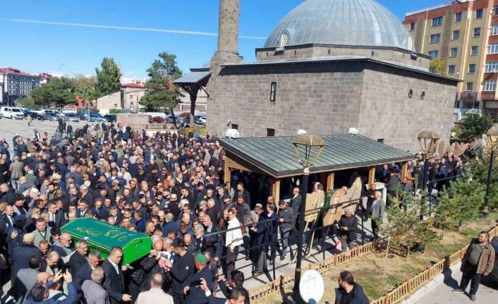 MHP’li eski başkan son yolculuğuna uğurlandı