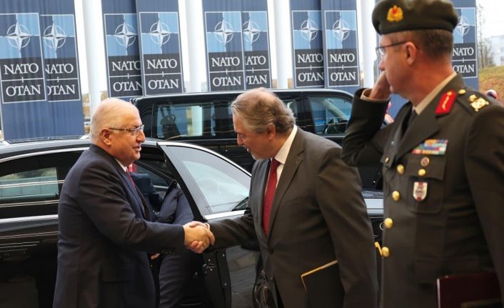 Milli Savunma Bakanı Güler NATO Karargahı’nda